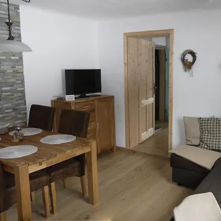 Loipe Apartment *